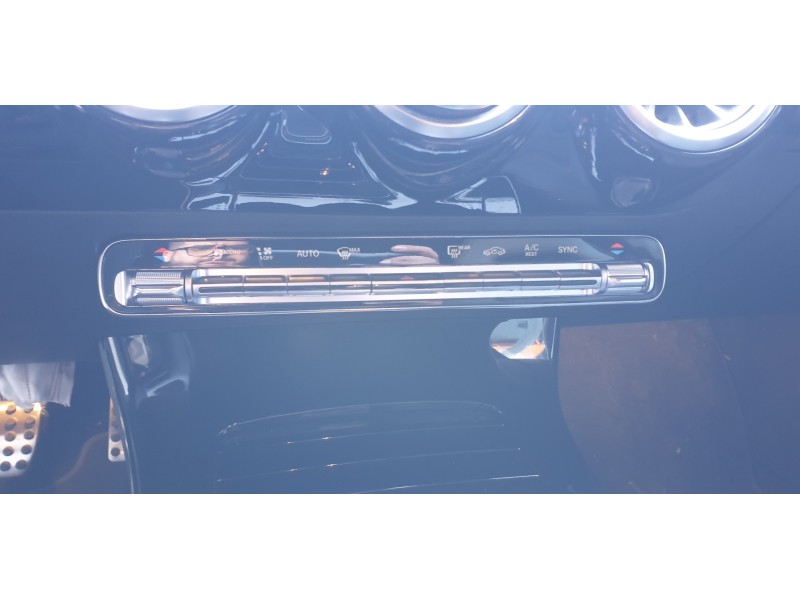 Recambio de mando climatizador para mercedes-benz clase cla (bm 118) shooting brake cla 200 d (118.612) referencia OEM IAM A2479