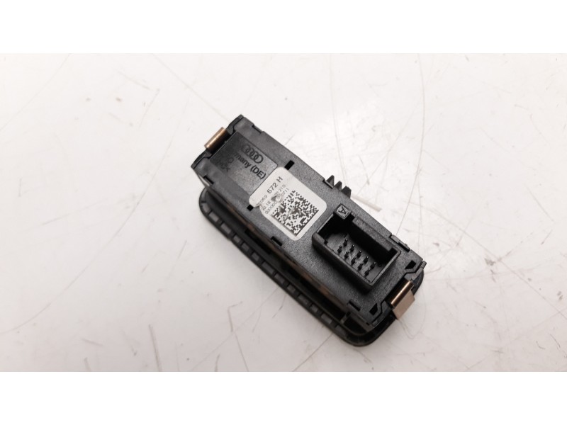 Recambio de warning para audi a1 sportback (8xf) attracted referencia OEM IAM 8X0959672H  