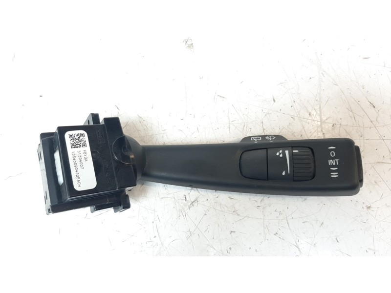 Recambio de mando limpia para volvo v40 1.6 diesel cat referencia OEM IAM 31264169  