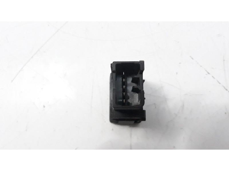 Recambio de interruptor para suzuki sx4 1.6 16v cat referencia OEM IAM 3793057L00  