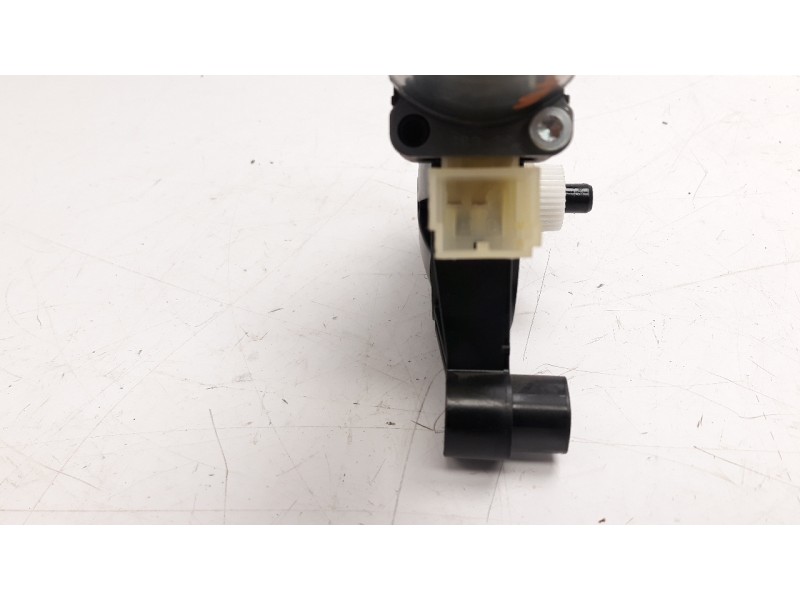 Recambio de motor elevalunas trasero derecho para audi a4 berlina (8w2) básico referencia OEM IAM 8W0959812  