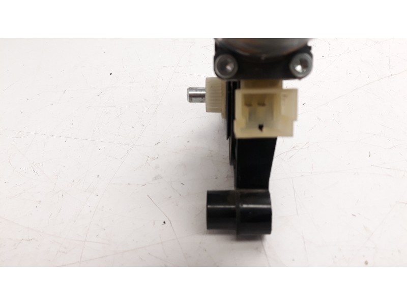 Recambio de motor elevalunas delantero izquierdo para audi a4 berlina (8w2) básico referencia OEM IAM 8W0959801  