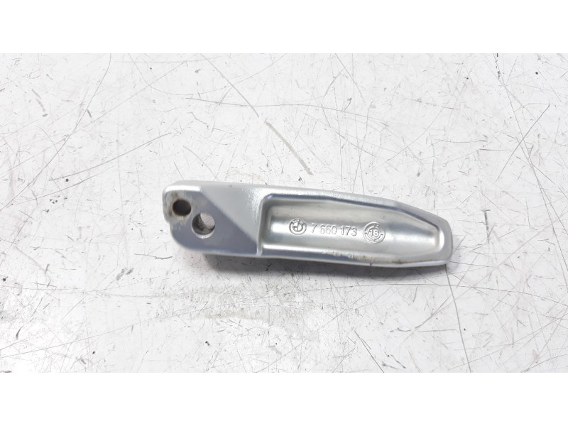 Recambio de estribo para bmw f 800 r referencia OEM IAM 7660173 46717660173 