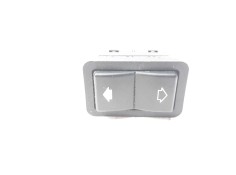 MANDO ELEVALUNAS TRASERO DERECHO 8368974 