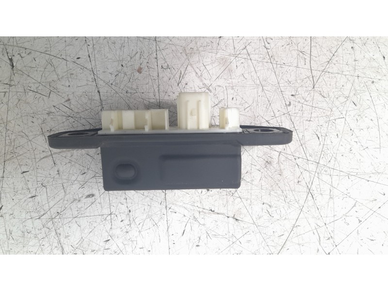 Recambio de maneta exterior maletero / porton para toyota c-hr hybrid gr sport referencia OEM IAM 69321F4010  
