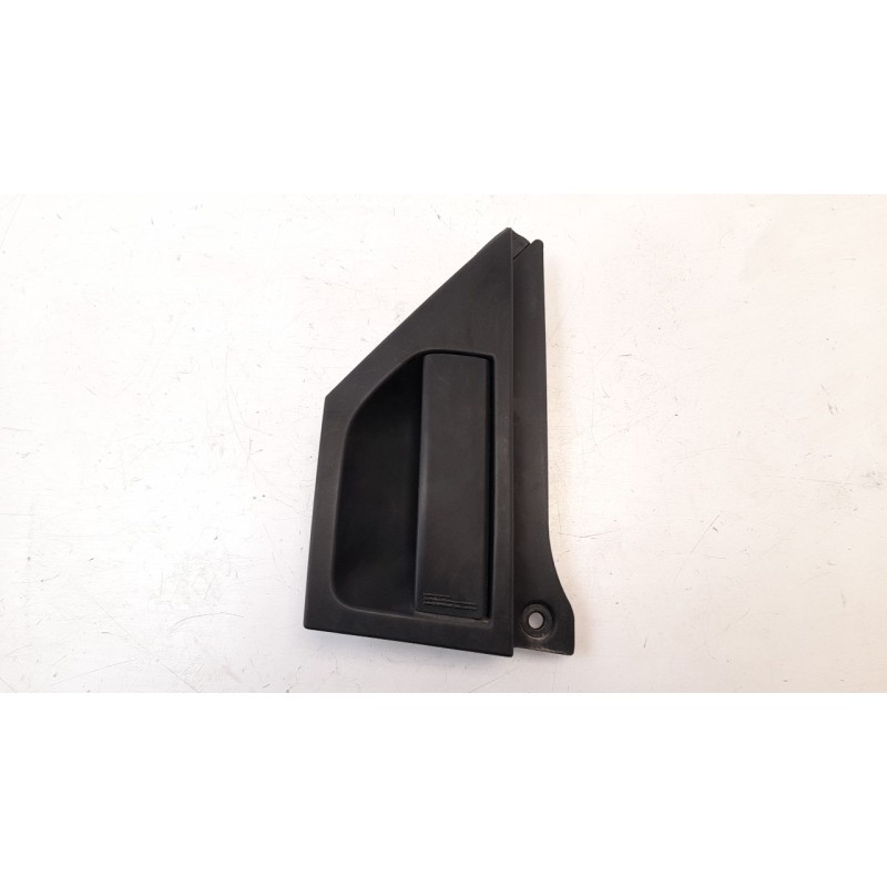 Recambio de maneta exterior trasera derecha para renault twingo iii 1.0 sce referencia OEM IAM 826063067R  