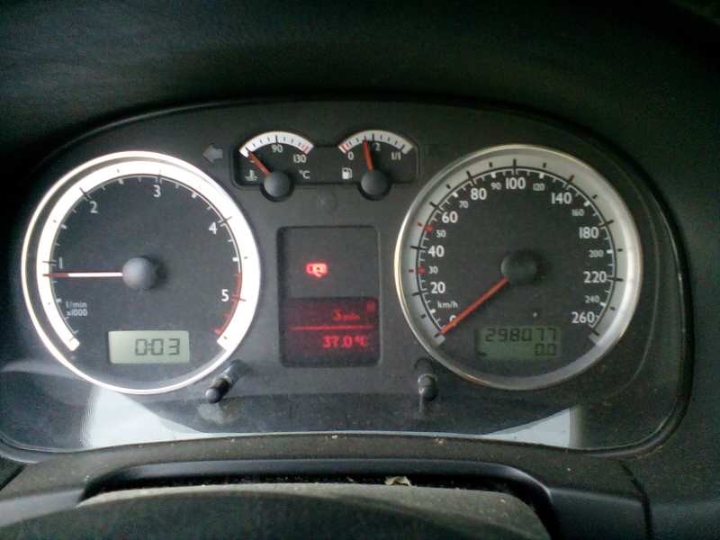 volkswagen golf iv berlina (1j1) del año 2002