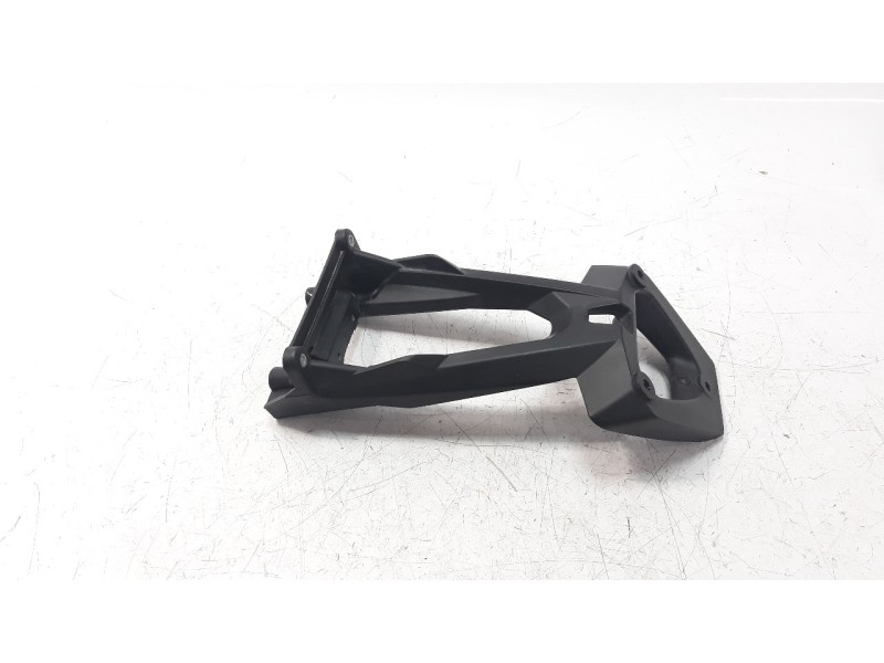 Recambio de portamatriculas para bmw f 800 r referencia OEM IAM 46628526816  