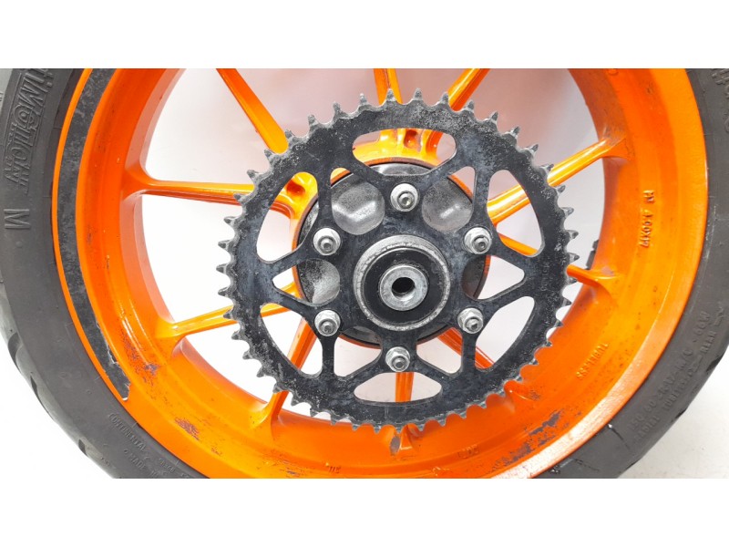 Recambio de llanta para ktm 390 duke 390 duke referencia OEM IAM 93010001044EB  