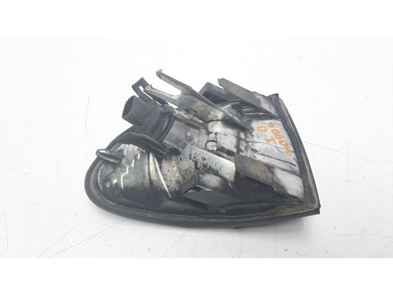 Recambio de piloto delantero izquierdo para bmw serie 7 (e38) 2.5 turbodiesel cat referencia OEM IAM 084441504L  