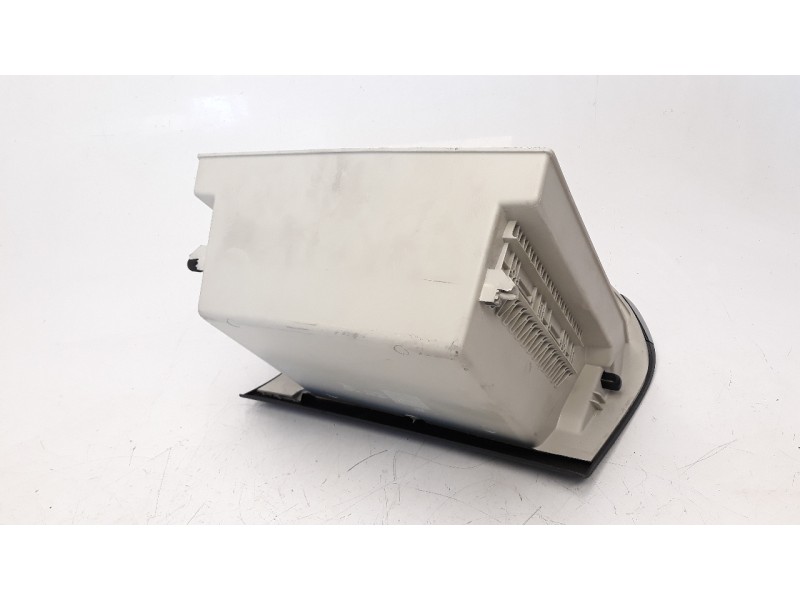Recambio de guantera para renault captur 0.9 energy referencia OEM IAM 685003033R  