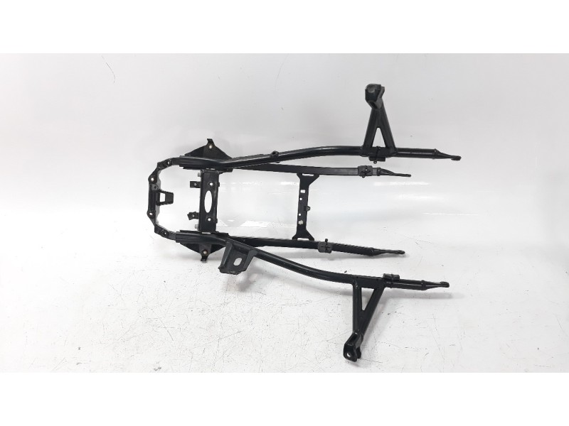Recambio de subchasis trasero para bmw f 800 r referencia OEM IAM 46518532567  