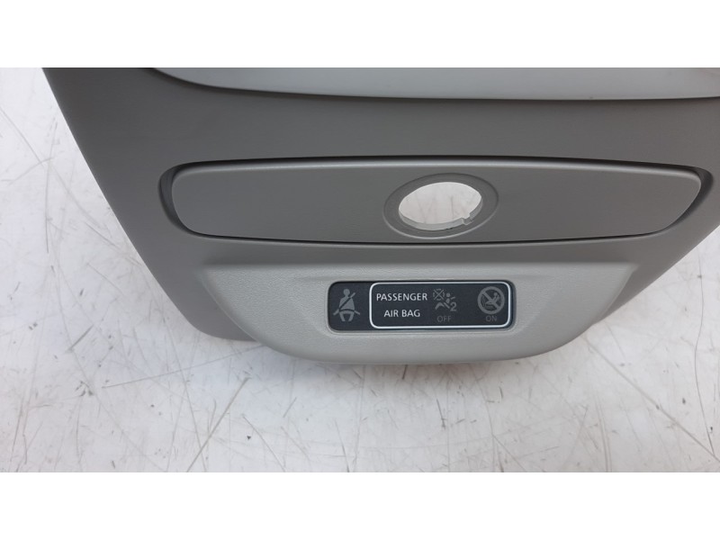 Recambio de luz interior para renault captur 0.9 energy referencia OEM IAM 969801754  