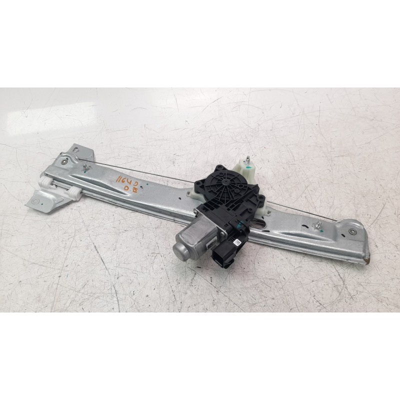 Recambio de elevalunas delantero izquierdo para ford ka+ 1.2 ti-vct cat referencia OEM IAM E3B5A23200DE  