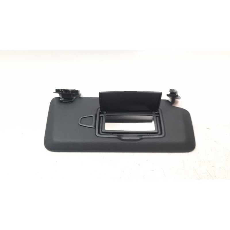 Recambio de parasol derecho para mercedes-benz clase cla (bm 118) shooting brake cla 200 d (118.612) referencia OEM IAM A1778106