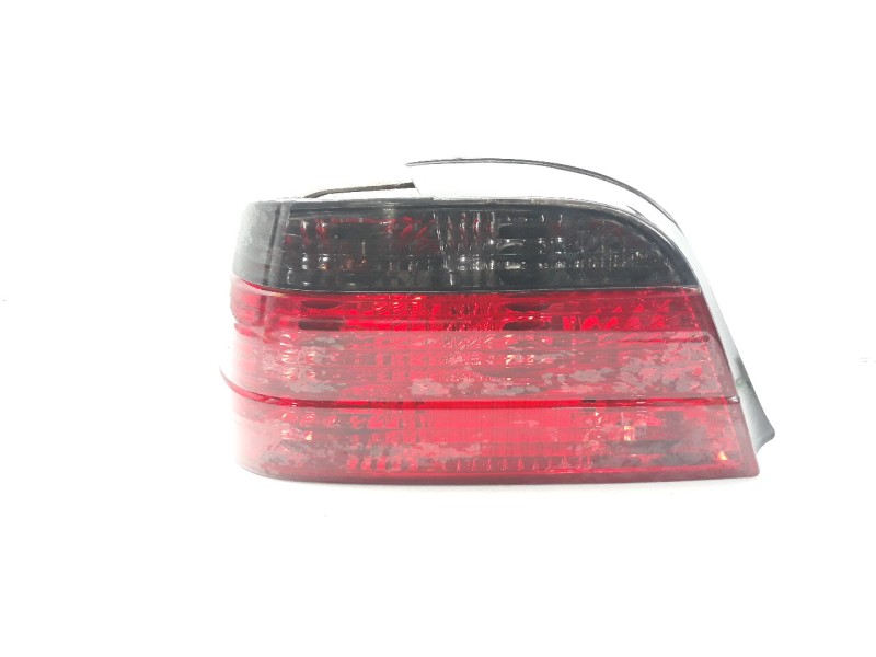 Recambio de piloto trasero izquierdo para bmw serie 7 (e38) 2.5 turbodiesel cat referencia OEM IAM 63218360079  