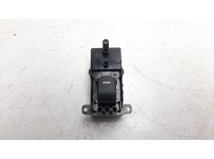 MANDO ELEVALUNAS TRASERO DERECHO 83740TGG 