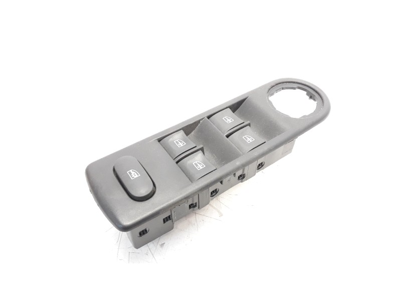 Recambio de mando elevalunas delantero izquierdo para renault captur 0.9 energy referencia OEM IAM 254118722R IAF240017 EWSRE025