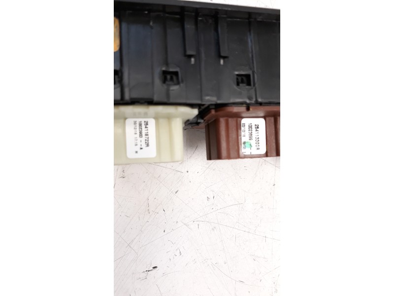 Recambio de mando elevalunas delantero izquierdo para renault captur 0.9 energy referencia OEM IAM 254118722R IAF240017 EWSRE025