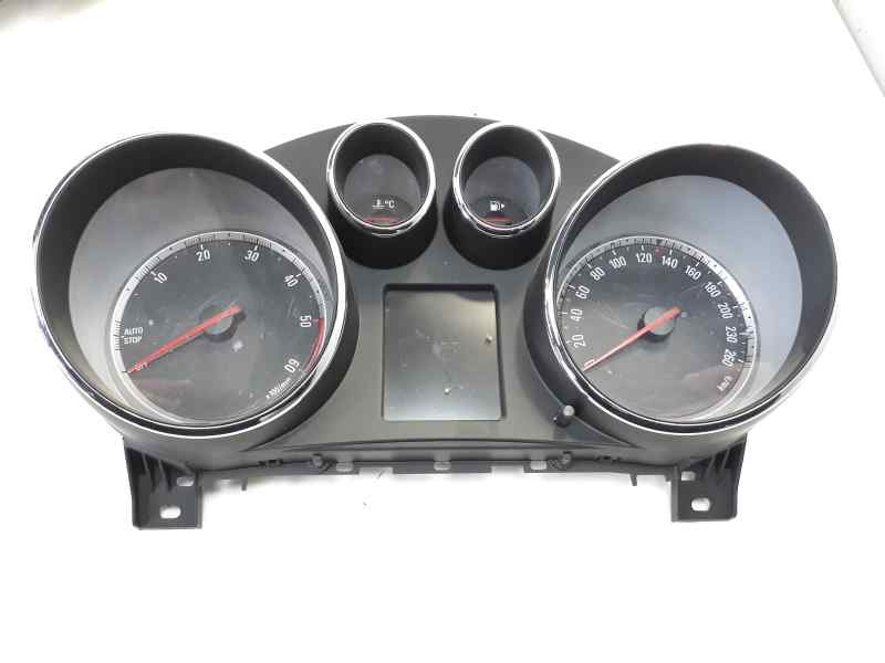 Recambio de cuadro instrumentos para opel insignia berlina sport referencia OEM IAM 365903926  