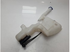Recambio de deposito limpia para ford fiesta (ccn) trend referencia OEM IAM 8A6117B613AF  
