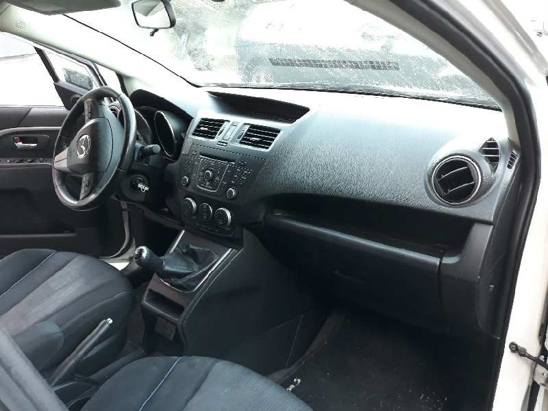 mazda 5 (cw) del año 2011