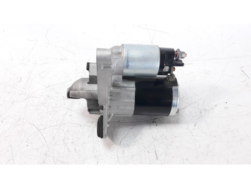 Recambio de motor arranque para renault captur 0.9 energy referencia OEM IAM 233000557R  