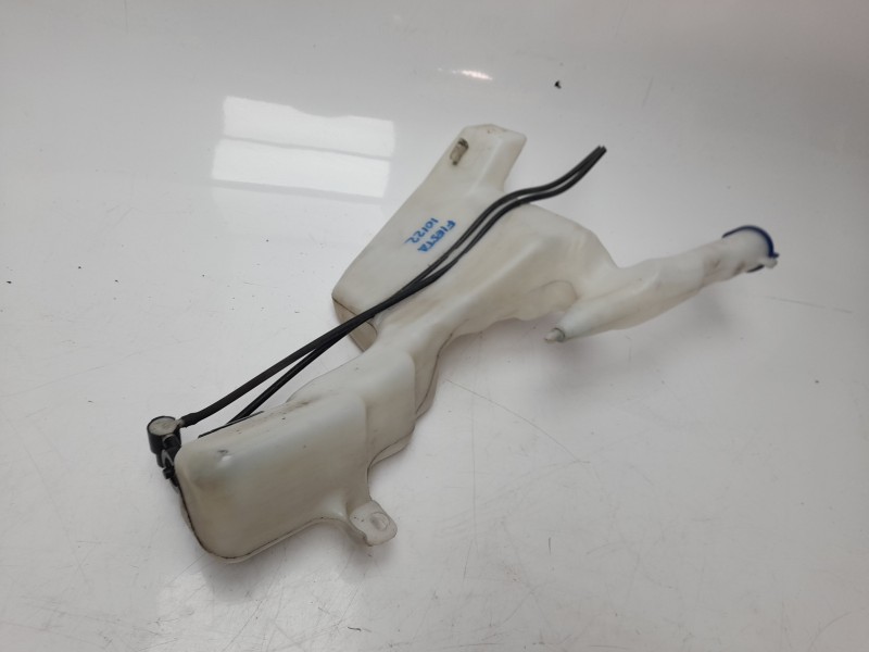 Recambio de deposito limpia para ford fiesta (ccn) trend referencia OEM IAM 8A6117B613AF  