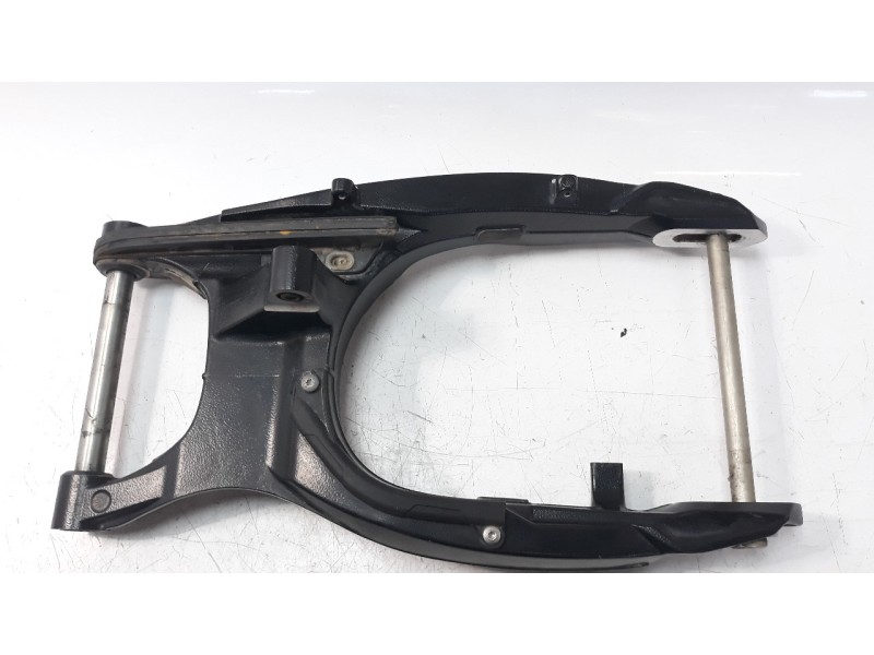 Recambio de puente trasero para bmw f 800 r referencia OEM IAM 33178549121  