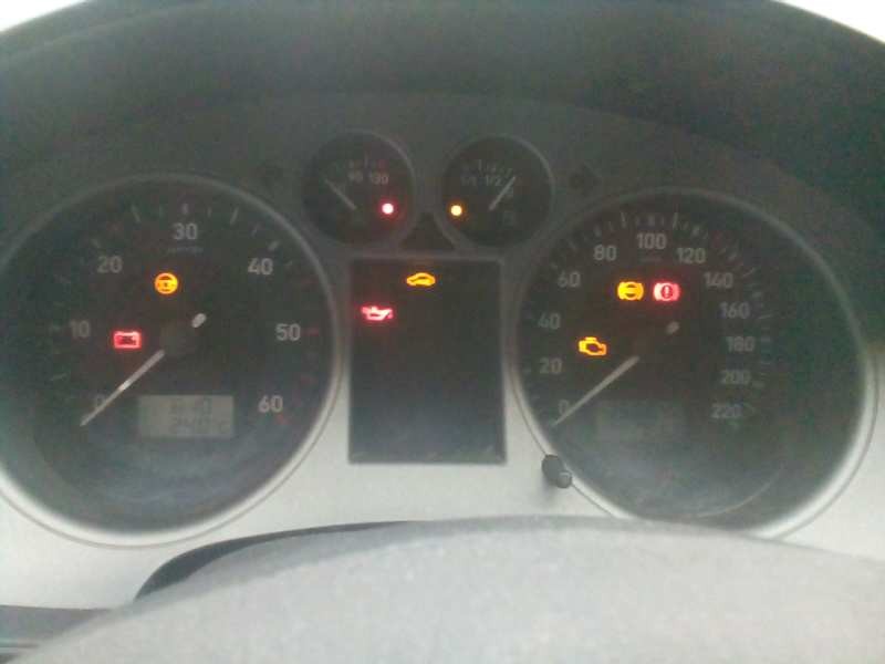 seat ibiza (6l1) del año 2007