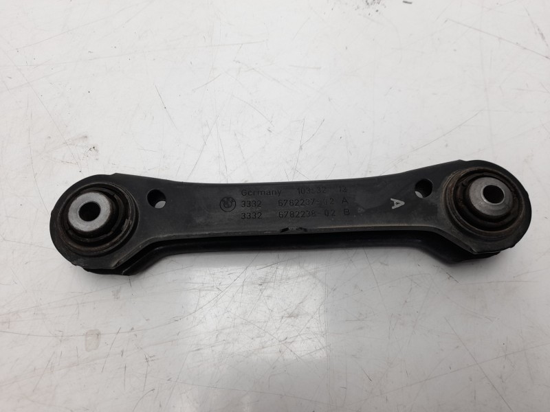Recambio de brazo suspension inferior trasero derecho para bmw serie 3 berlina (e90) 320d referencia OEM IAM 678223702  