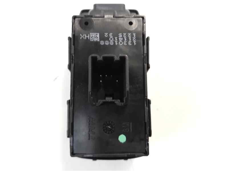 Recambio de mando elevalunas trasero derecho para opel insignia berlina sport referencia OEM IAM 13301888  