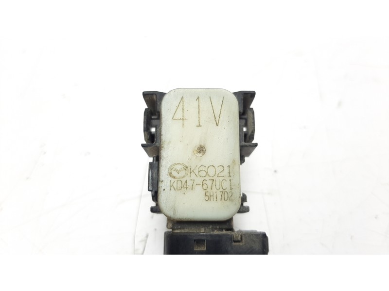 Recambio de sensor de aparcamiento para mazda 3 lim. () 2.2 turbodiesel cat referencia OEM IAM KD4767UC1  