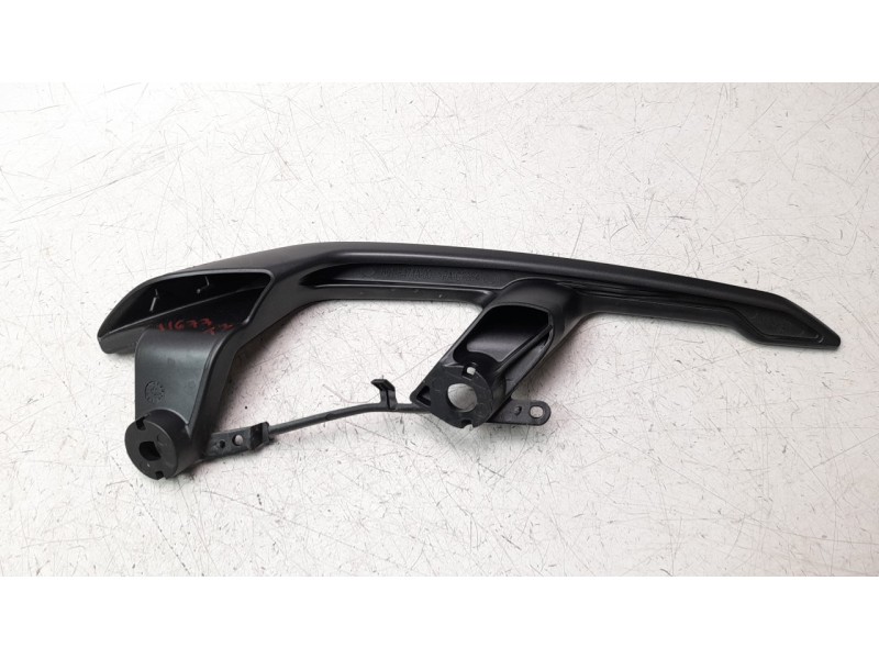 Recambio de portaequipajes para yamaha x-max 125 referencia OEM IAM BL1F474A00P0  