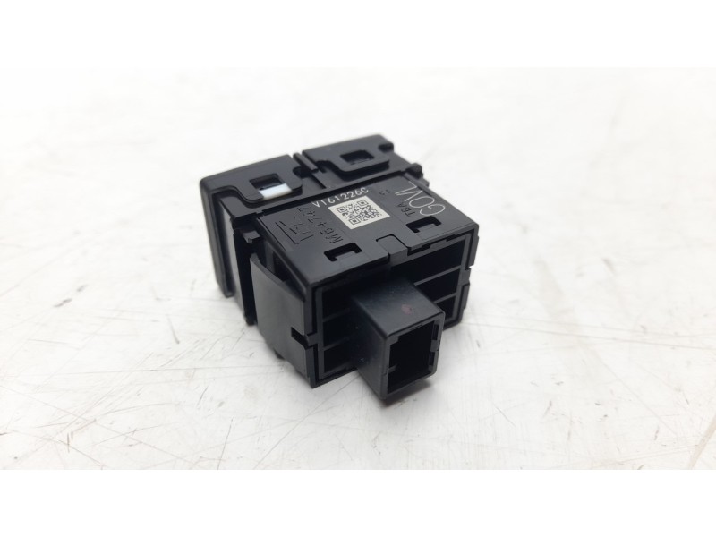 Recambio de interruptor para honda civic lim.5 (fk) 1.0 elegance referencia OEM IAM V161226C  