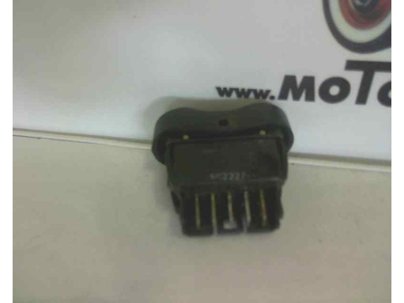 Recambio de mando elevalunas delantero izquierdo para dacia logan ambiance referencia OEM IAM  602227 