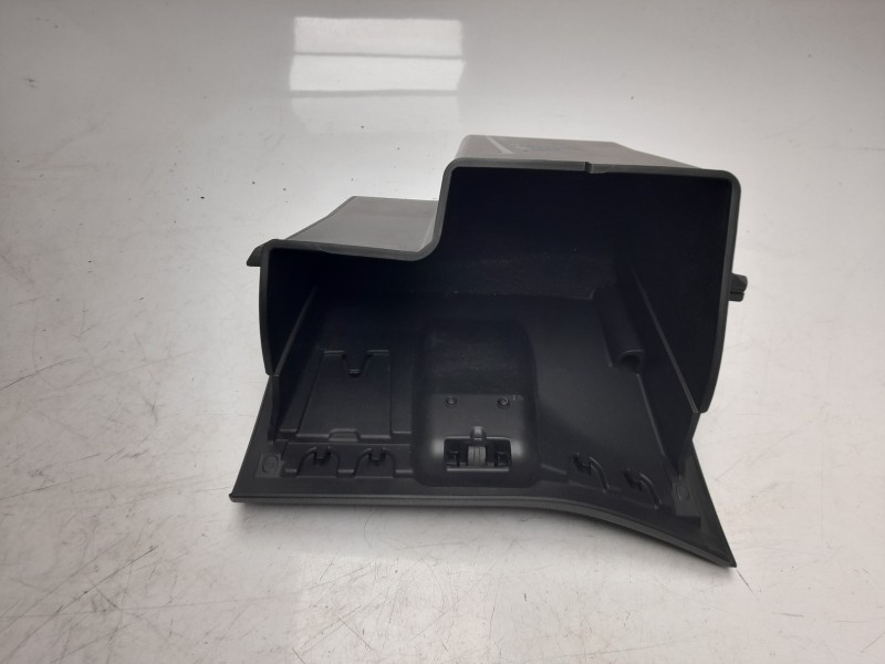 Recambio de guantera para ford fiesta (ccn) trend referencia OEM IAM 1804231  