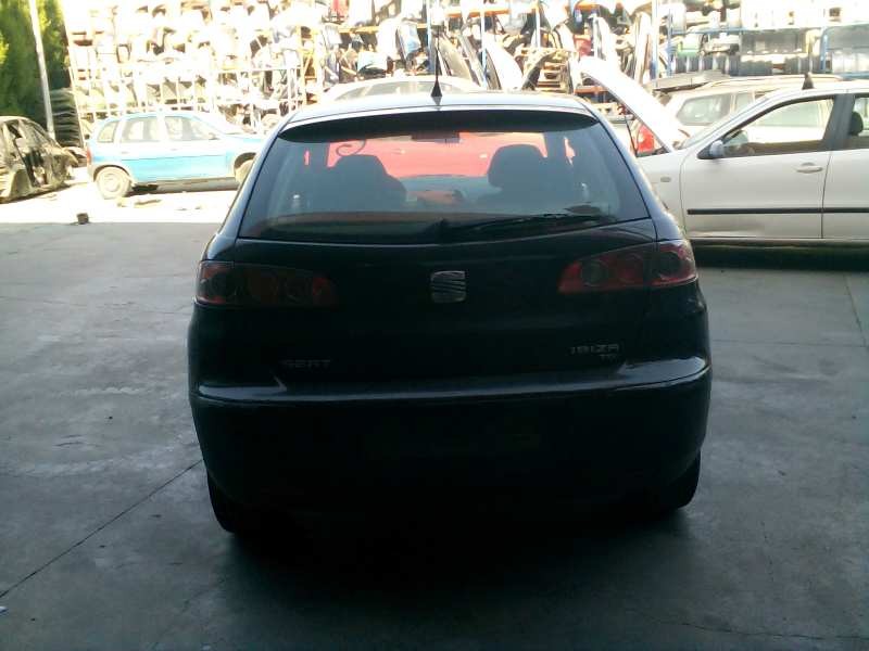 seat ibiza (6l1) del año 2003