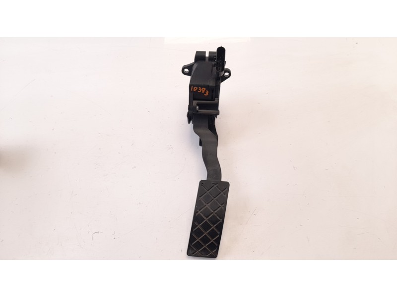 Recambio de potenciometro pedal para skoda fabia 1.2 tsi referencia OEM IAM 6C1723503B  