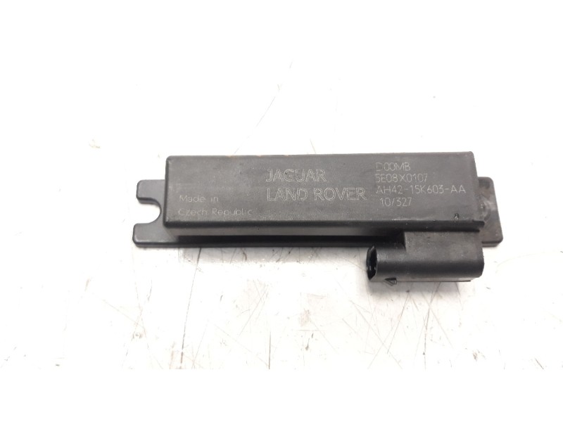Recambio de modulo electronico para land rover range rover sport 3.0 td v6 cat referencia OEM IAM AH4215K603AA 5E08X0107 