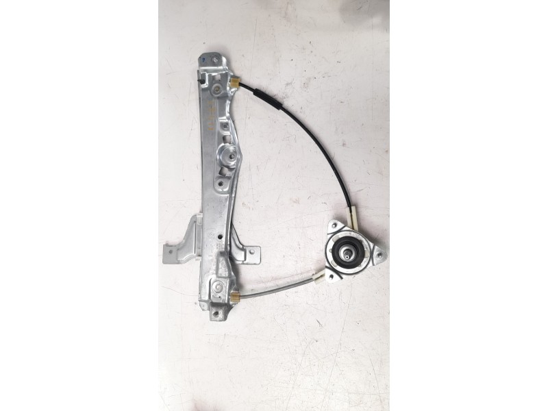 Recambio de elevalunas trasero izquierdo para citroen c3 1.2 puretech bivalent. gasolina / gpl referencia OEM IAM 9815998380  