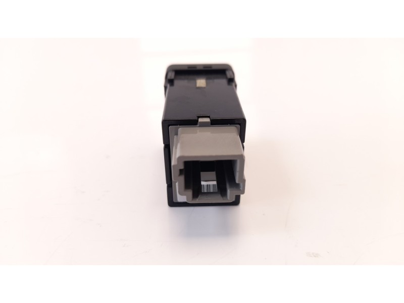 Recambio de interruptor para nissan x-trail (t32) 1.6 dci turbodiesel cat referencia OEM IAM 251415BC0A  
