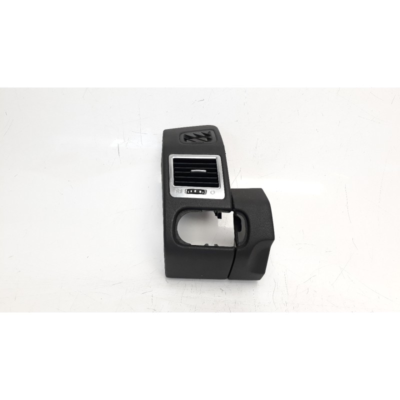Recambio de rejilla aireadora para land rover range rover sport 3.0 td v6 cat referencia OEM IAM AH3219637A  