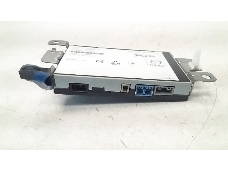 Recambio de sistema audio / radio cd para mazda 3 berlina (bp) referencia OEM IAM BDMD66DR0C  