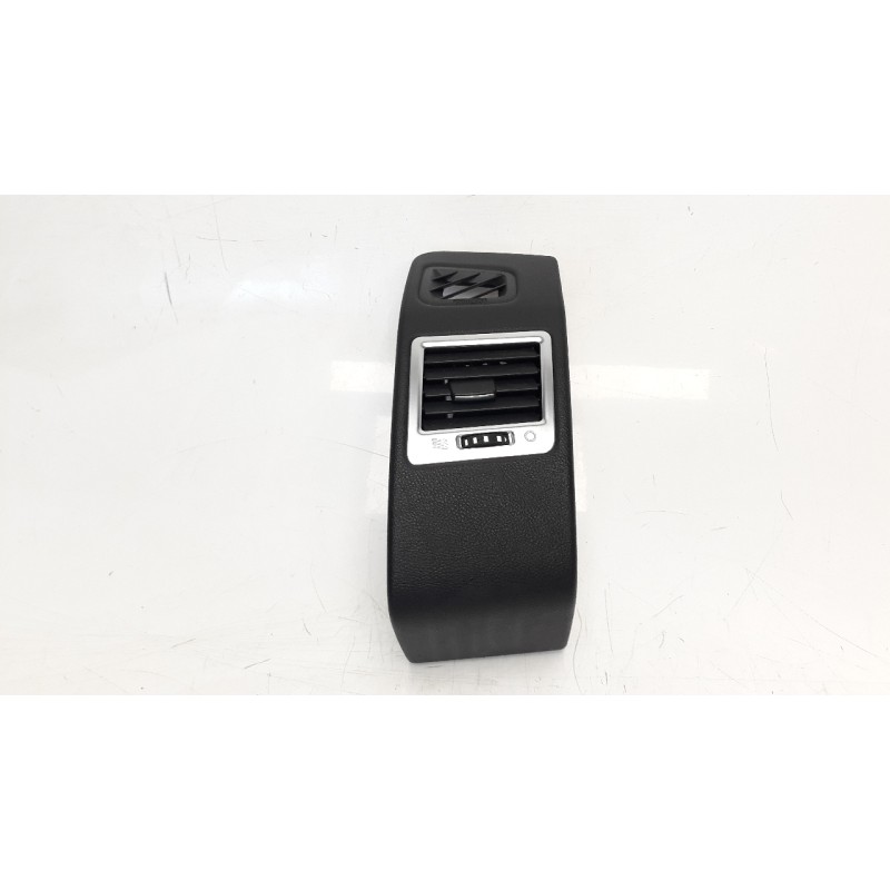 Recambio de rejilla aireadora para land rover range rover sport 3.0 td v6 cat referencia OEM IAM AH3219636A  