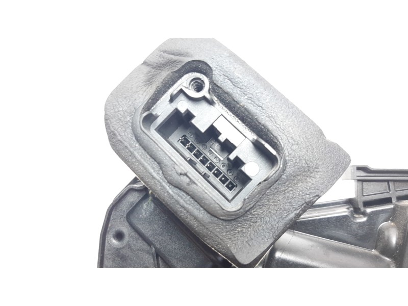Recambio de cerradura puerta trasera izquierda para skoda octavia lim. (5e3) 1.6 tdi dpf referencia OEM IAM 5E0839015A  
