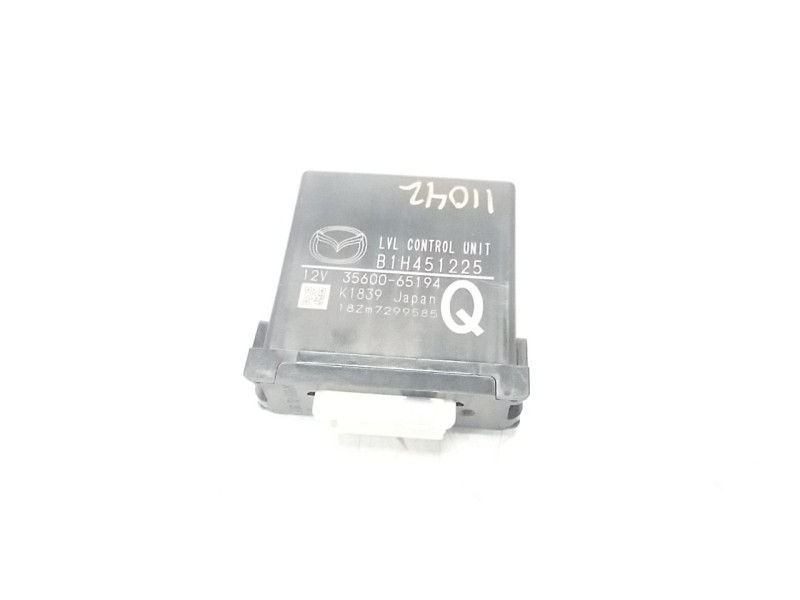 Recambio de modulo electronico para mazda 3 berlina (bp) referencia OEM IAM 3560065194  