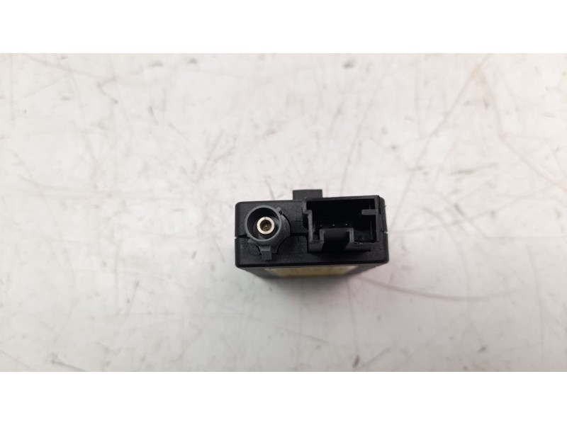 Recambio de modulo electronico para citroen c4 picasso 1.2 12v e-thp referencia OEM IAM 9807982580  