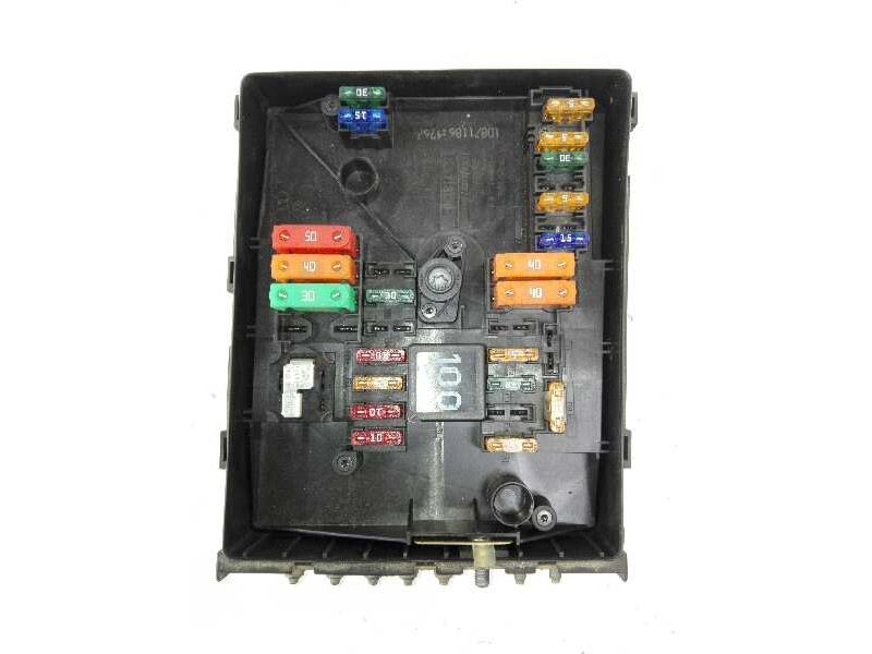 Recambio de caja reles / fusibles para volkswagen caddy ka/kb (2k) furg. referencia OEM IAM 1T1937503A  