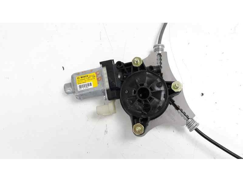 Recambio de elevalunas delantero derecho para kia stonic (ybcuv) spirit referencia OEM IAM 82402H8000  